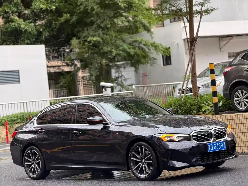 BMW 3 Series 2022
