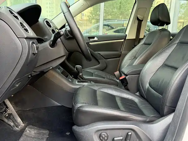 Volkswagen Tiguan 2015