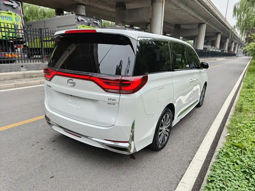 GAC Motor Trumpchi M8 2022 — фото 4