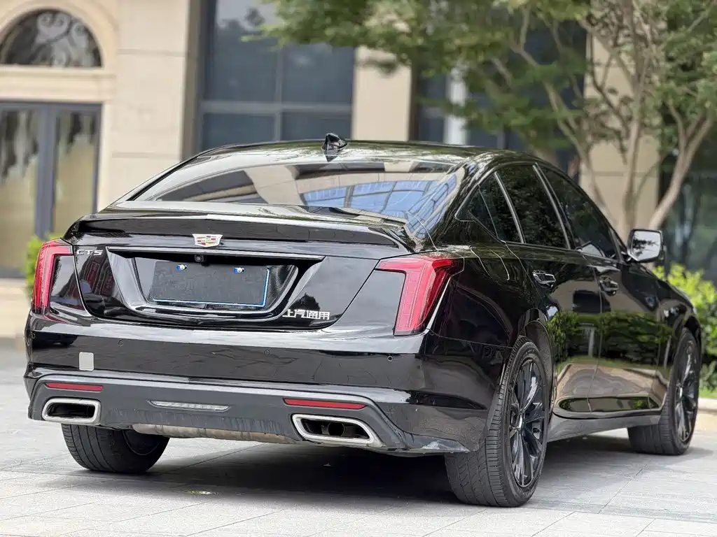 Cadillac CT5 2022 — фото 12