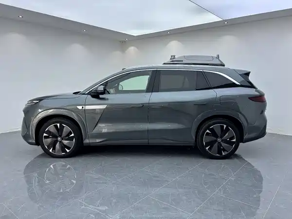 BYD Tang L 2025