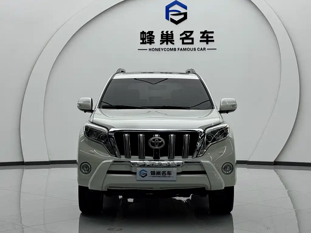 Toyota Prado 2016 — фото 2