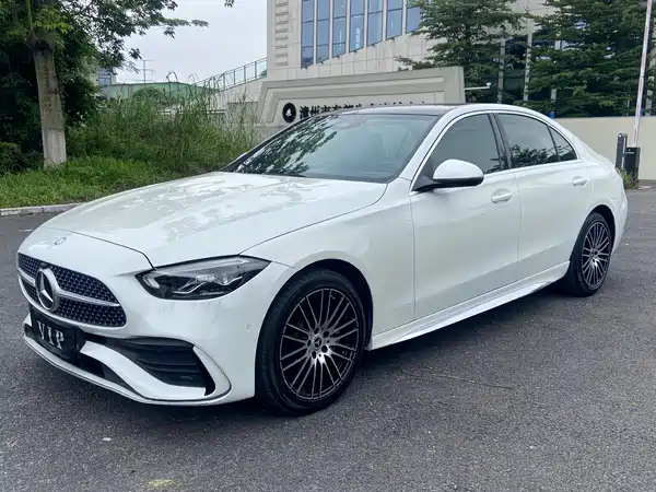 Mercedes-Benz C-Class 2022