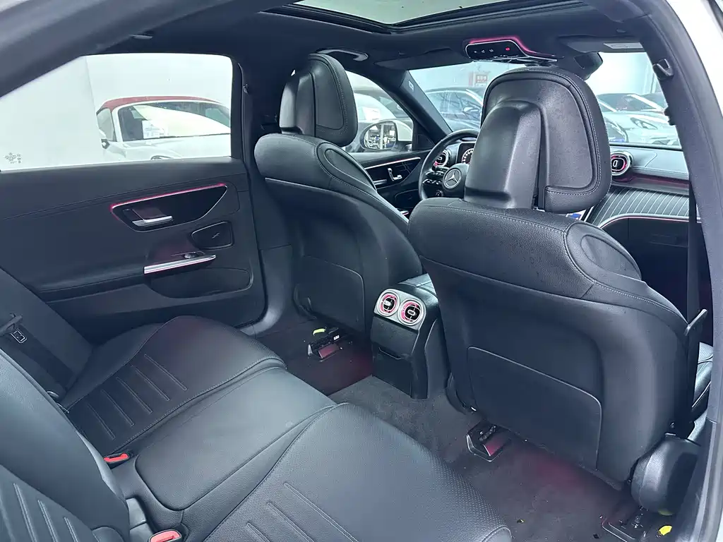 Mercedes-Benz C-Class 2022 — фото 14