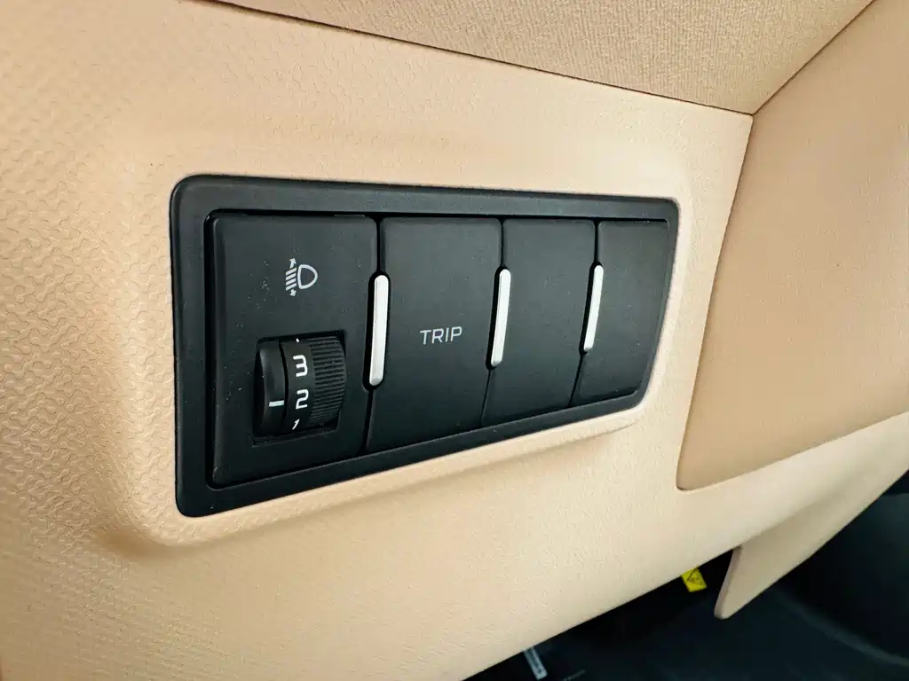 Geely Galaxy Panda 2024 — фото 14