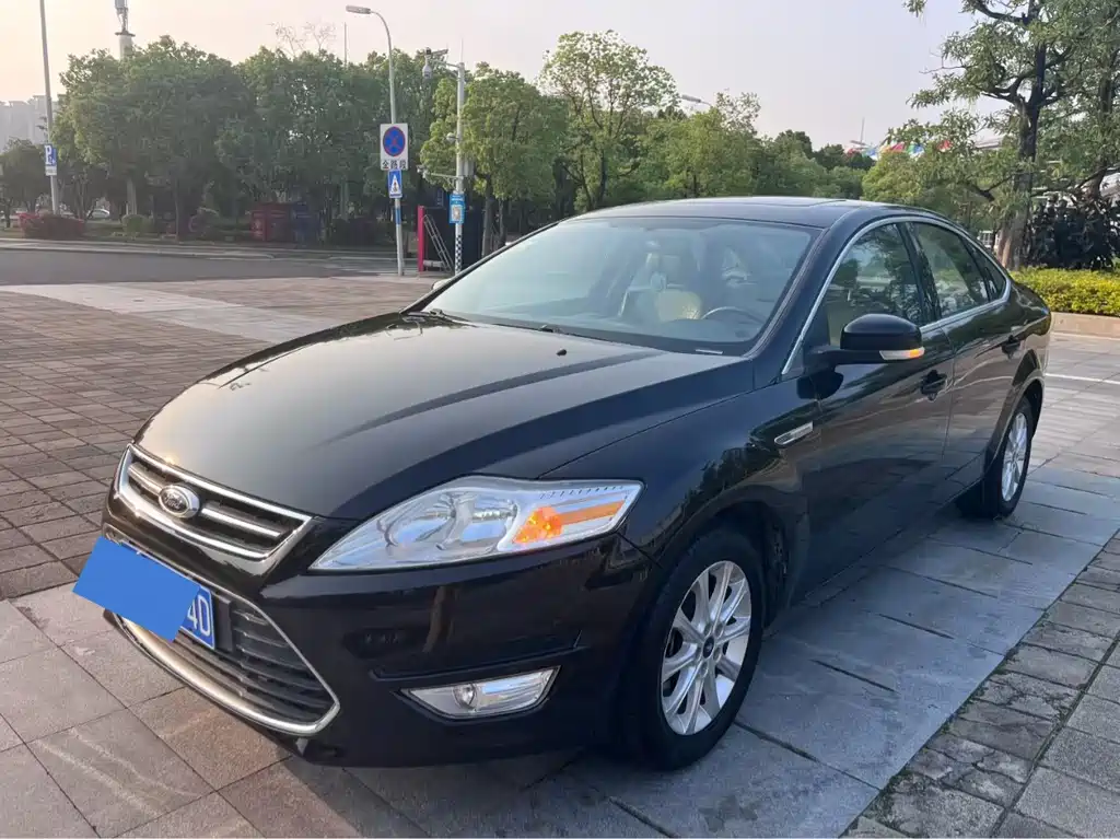 Ford Mondeo 2016 — фото 1