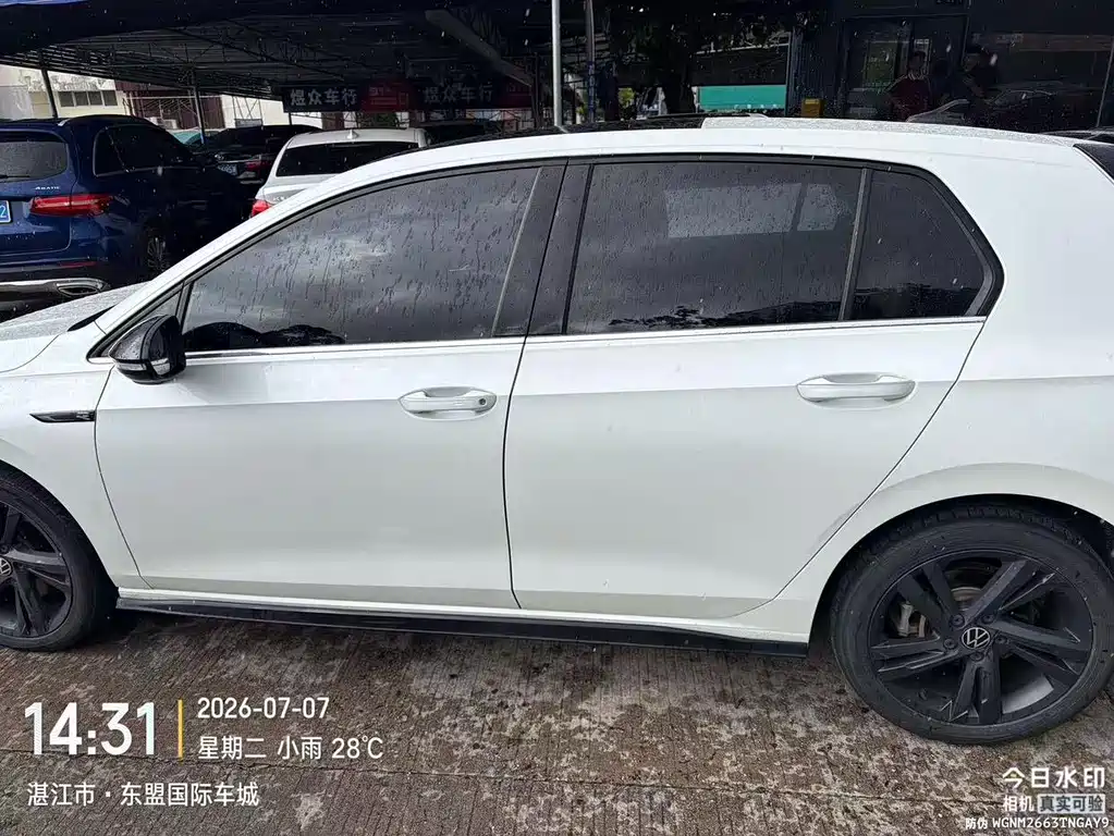 Volkswagen Golf 2022