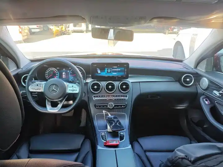 Mercedes-Benz C-Class 2020