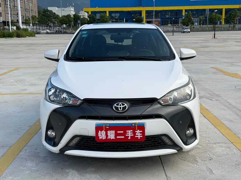 Toyota Yaris L 2017
