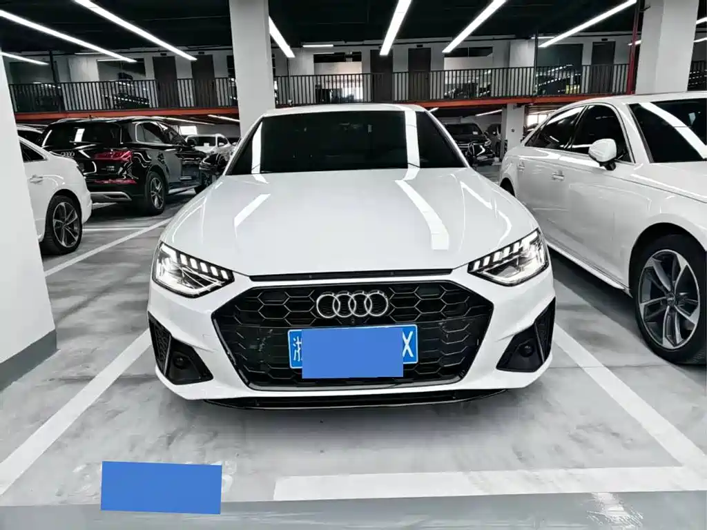 Audi A4L 2023