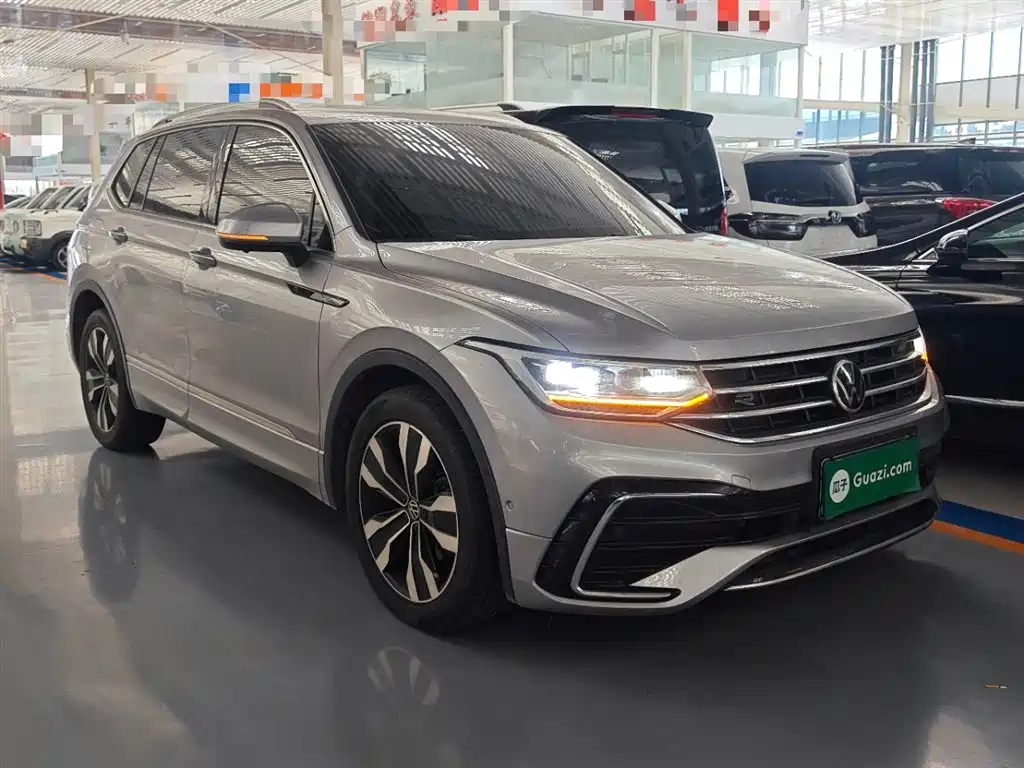 Volkswagen Tiguan L 2022 — фото 4