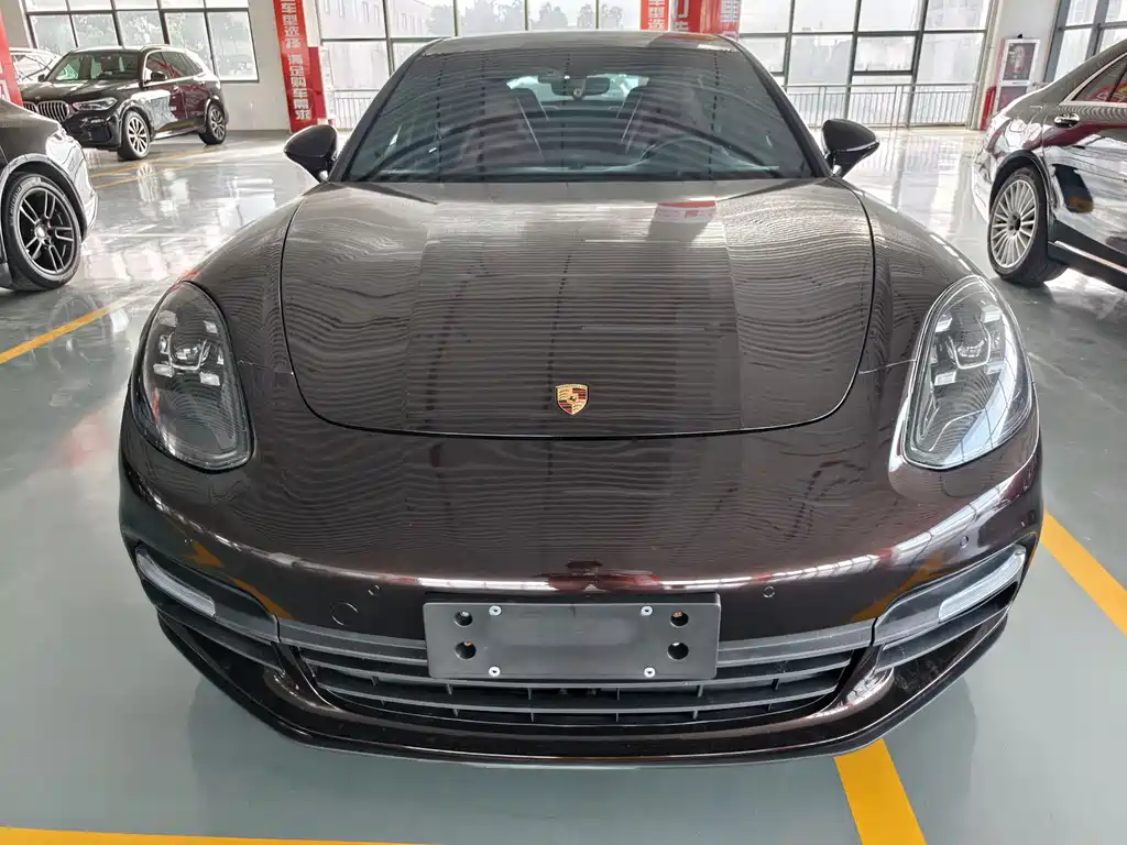 Porsche Panamera 2018