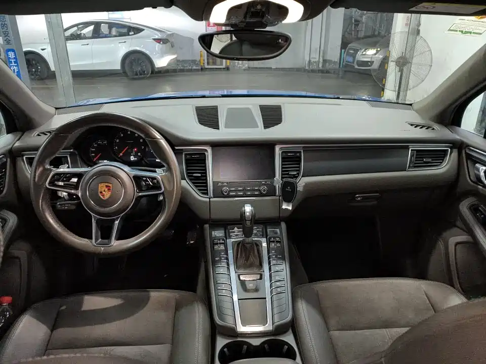 Porsche Macan 2017