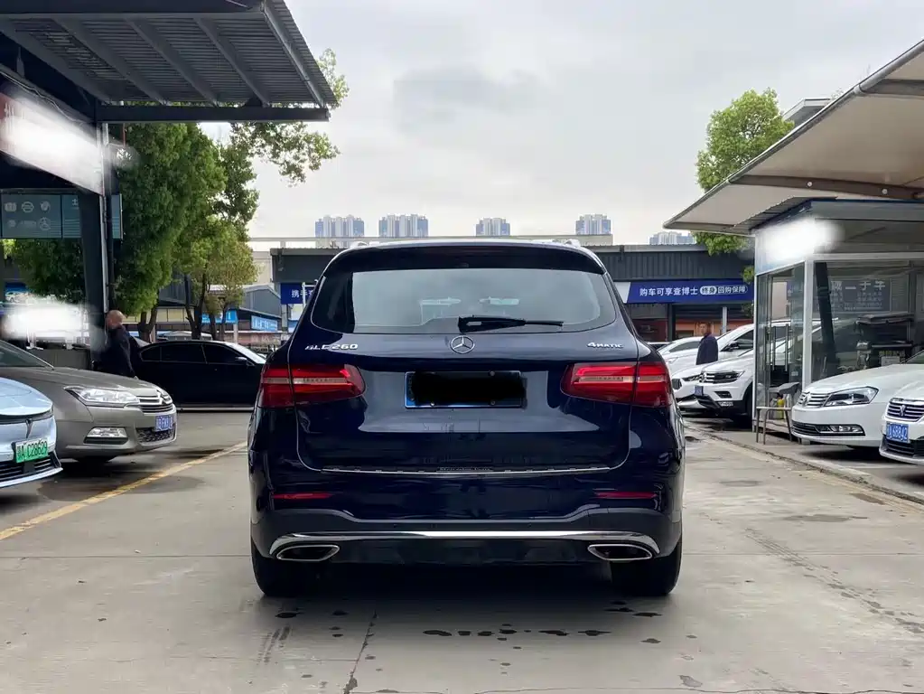Mercedes-Benz GLC 2018 — фото 9