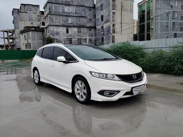 Honda Jade 2014