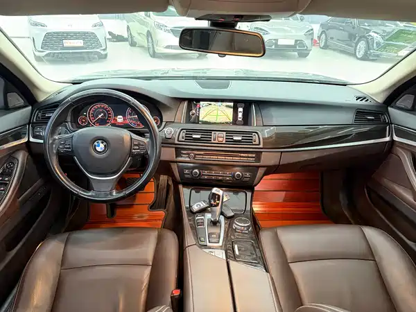 BMW 5 Series 2014