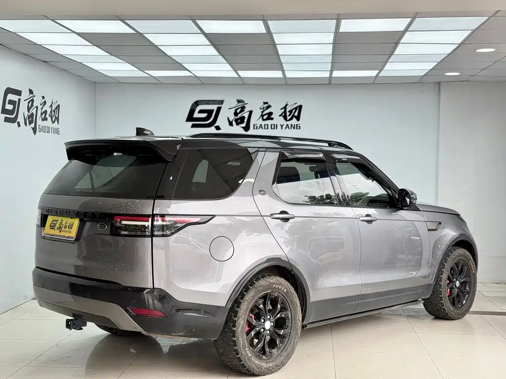 Land Rover Discovery 2020 — фото 25
