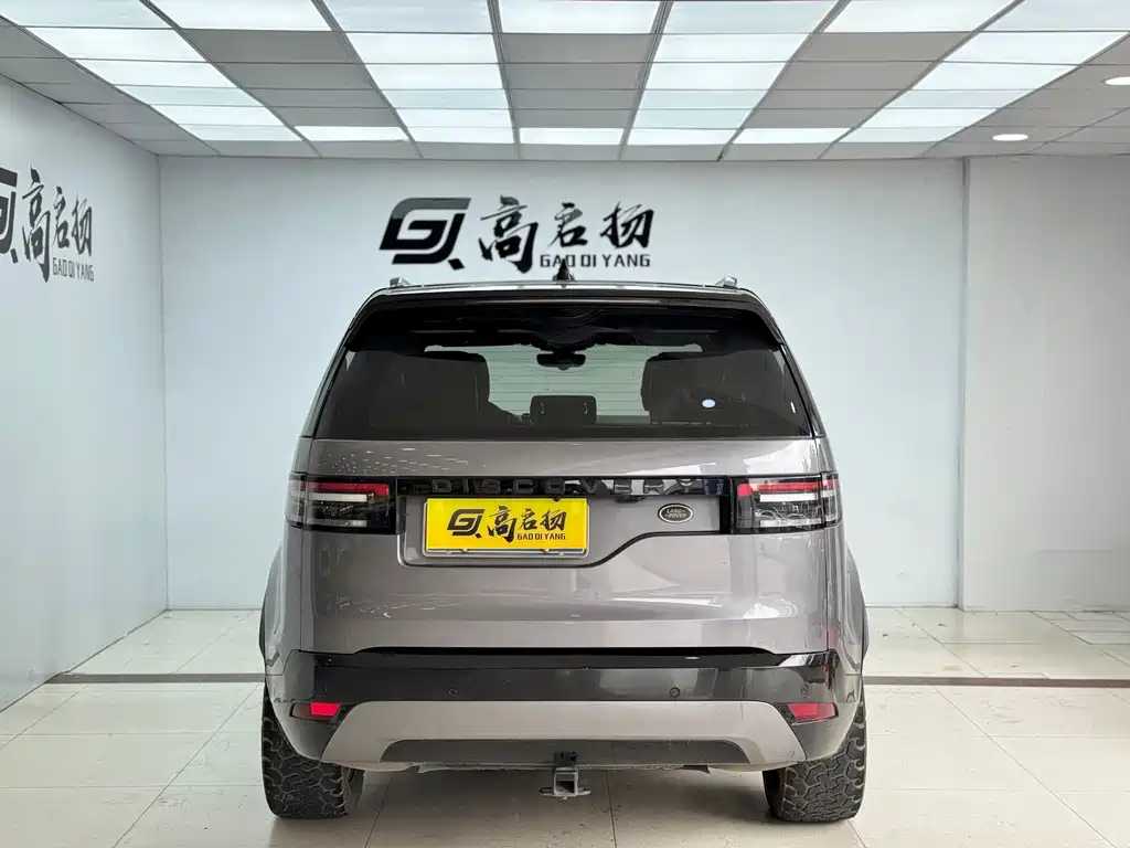 Land Rover Discovery 2020 — фото 26
