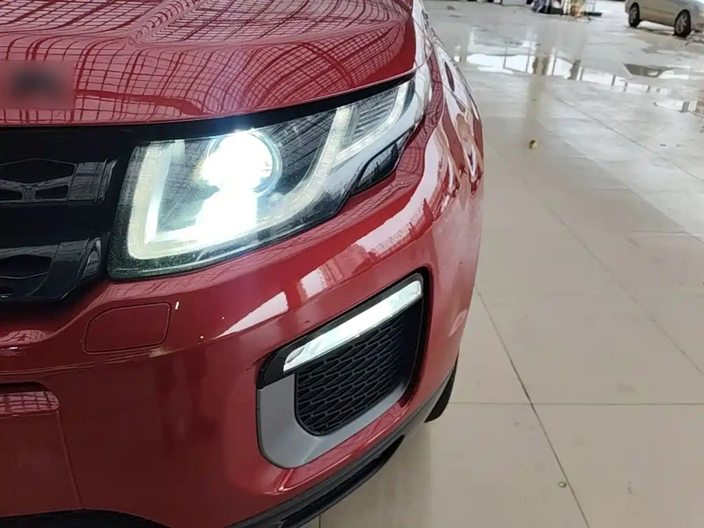 Land Rover Evoque 2016 — фото 24