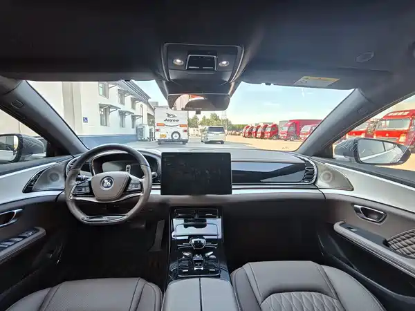 BYD Han 2024