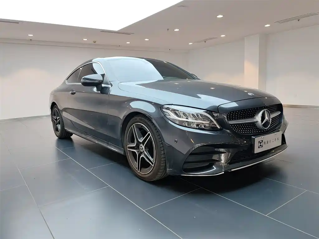 Mercedes-Benz C-Class 2019