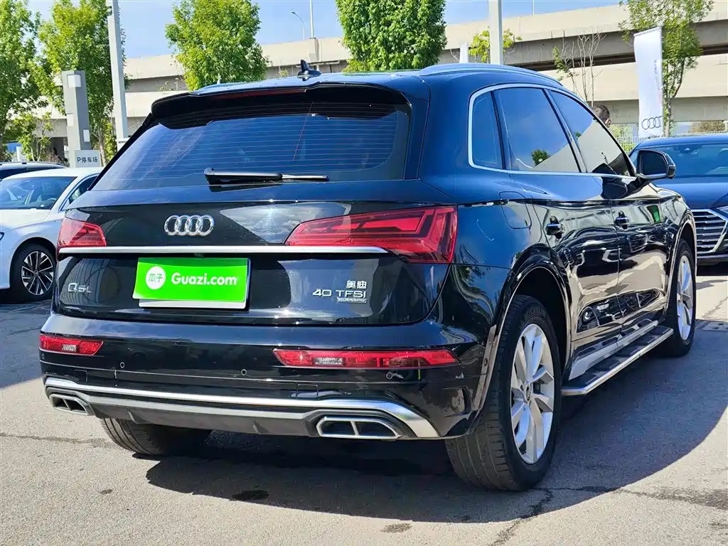 Audi Q5L 2021 — фото 6