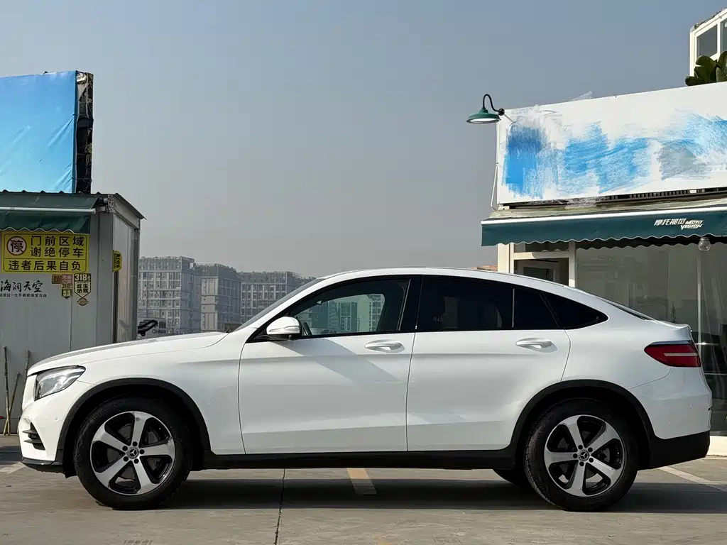 Mercedes-Benz GLC Coupe 2018 — фото 3