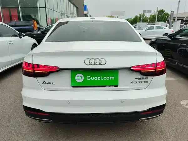 Audi A4L 2024