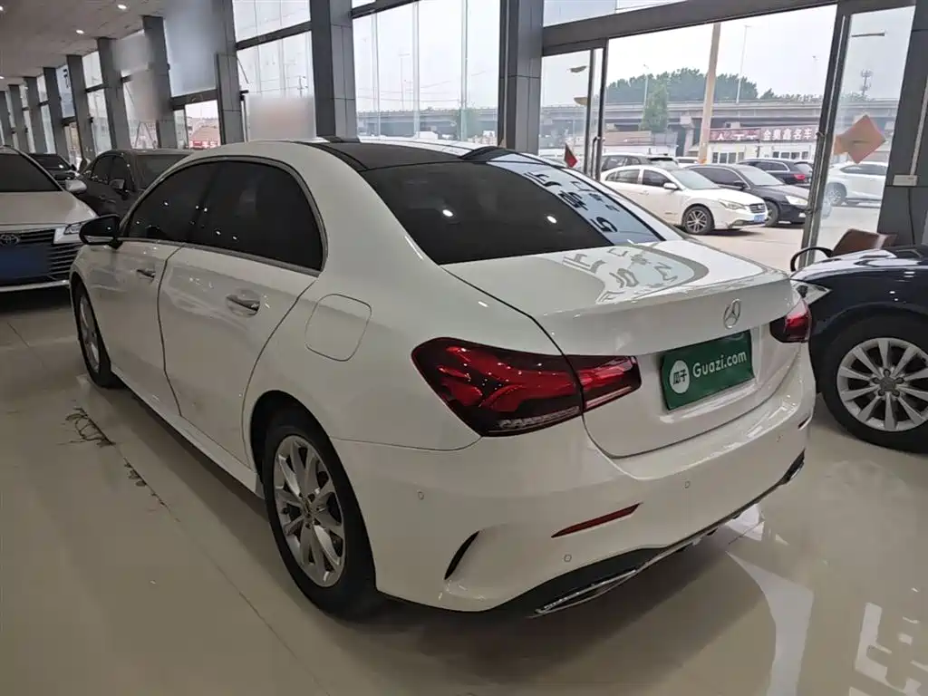 Mercedes-Benz A-Class 2022 — фото 23