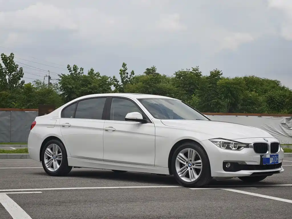 BMW 3 Series 2017