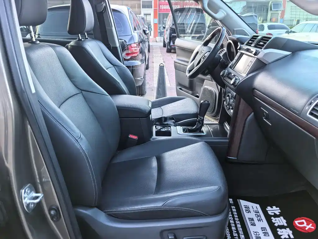 Toyota Prado 2017 — фото 12