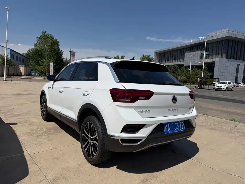 Volkswagen T-Roc 2022 — фото 17