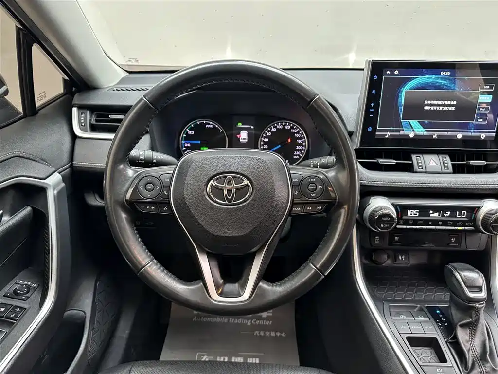 Toyota Wildlander 2022 — фото 8