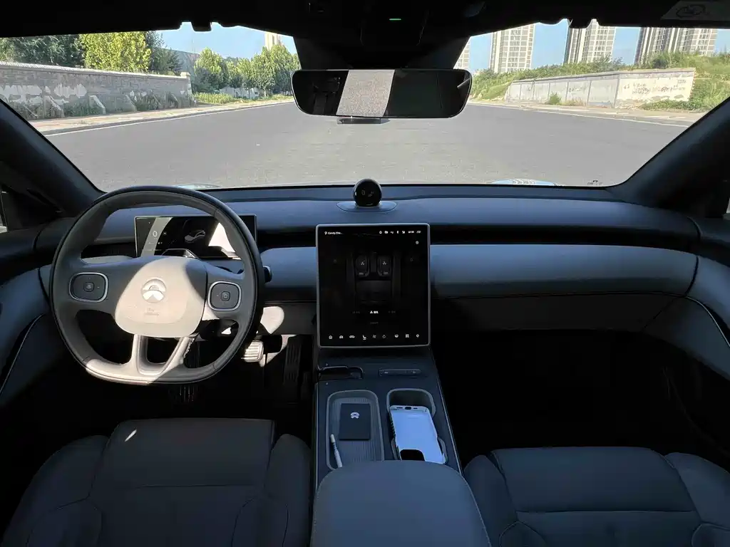 NIO ET5T 2024