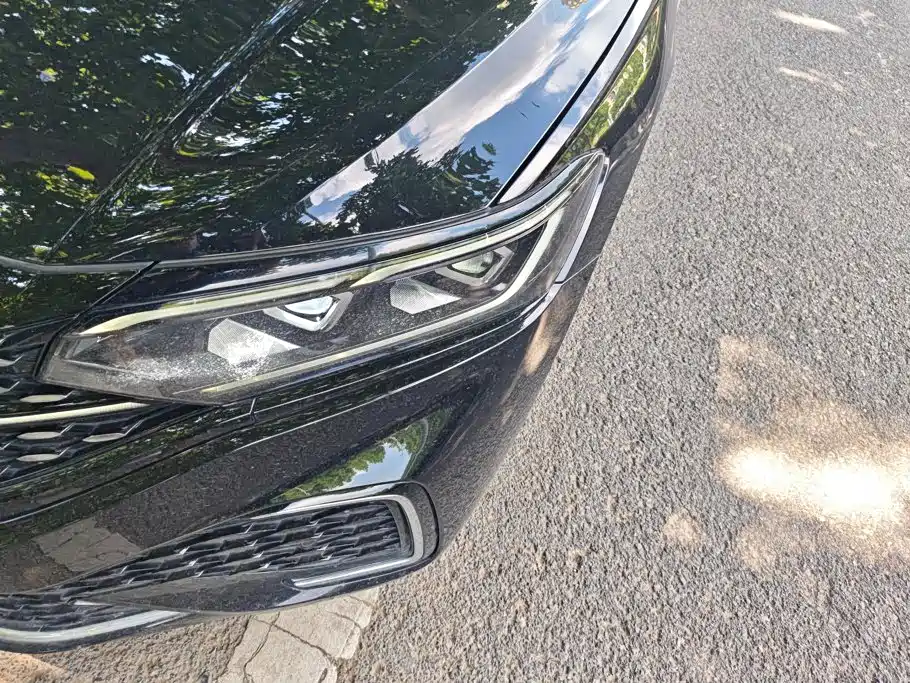 Volkswagen Passat 2022