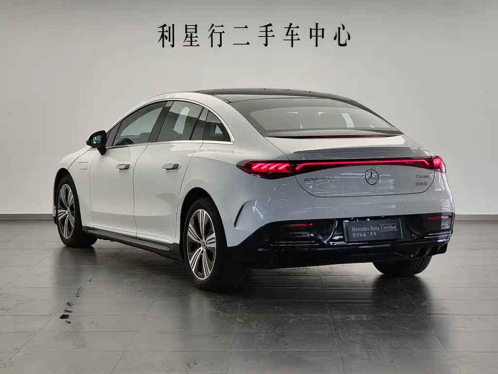 Mercedes-Benz EQE 2025
