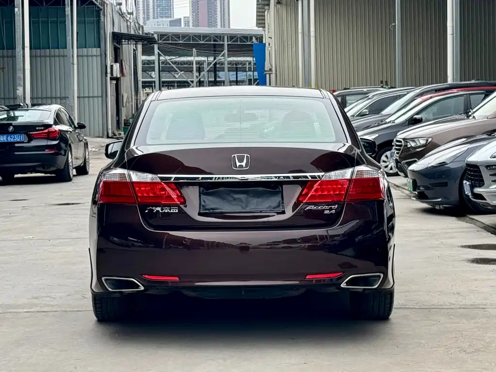 Honda Accord 2014 — фото 5
