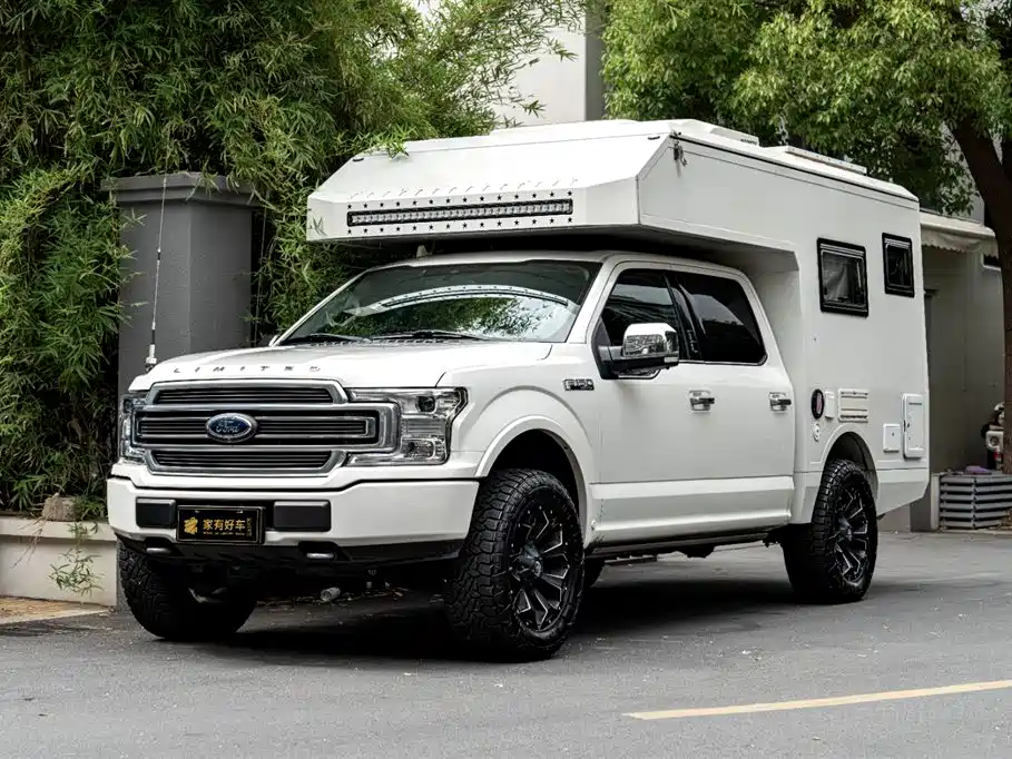 Ford F-150 Raptor 2020