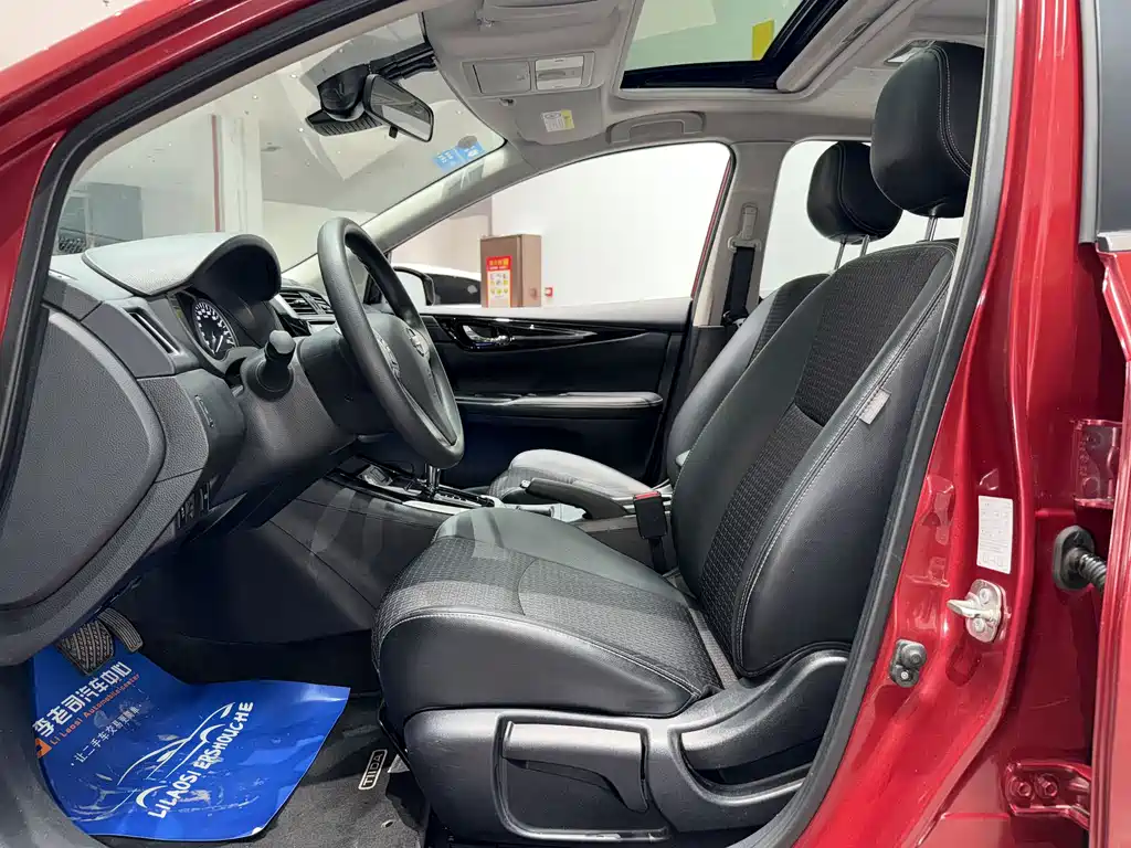 Nissan Tiida 2019 — фото 28