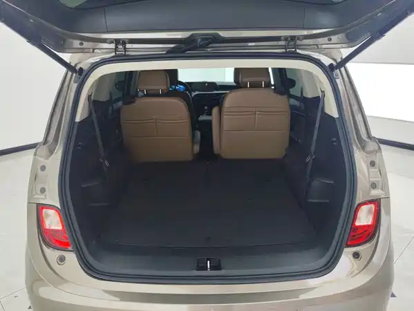 Buick GL6 2022