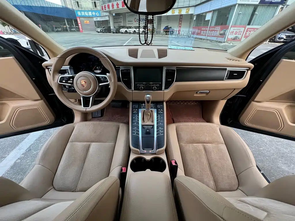 Porsche Macan 2015 — фото 15