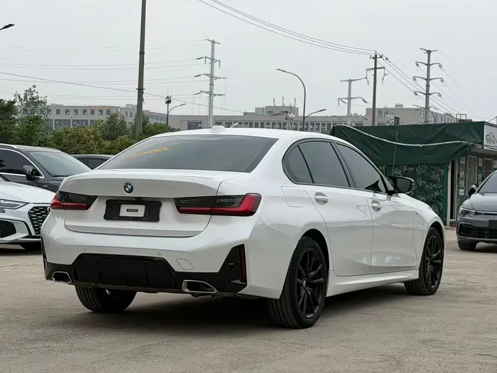 BMW 3 Series 2023
