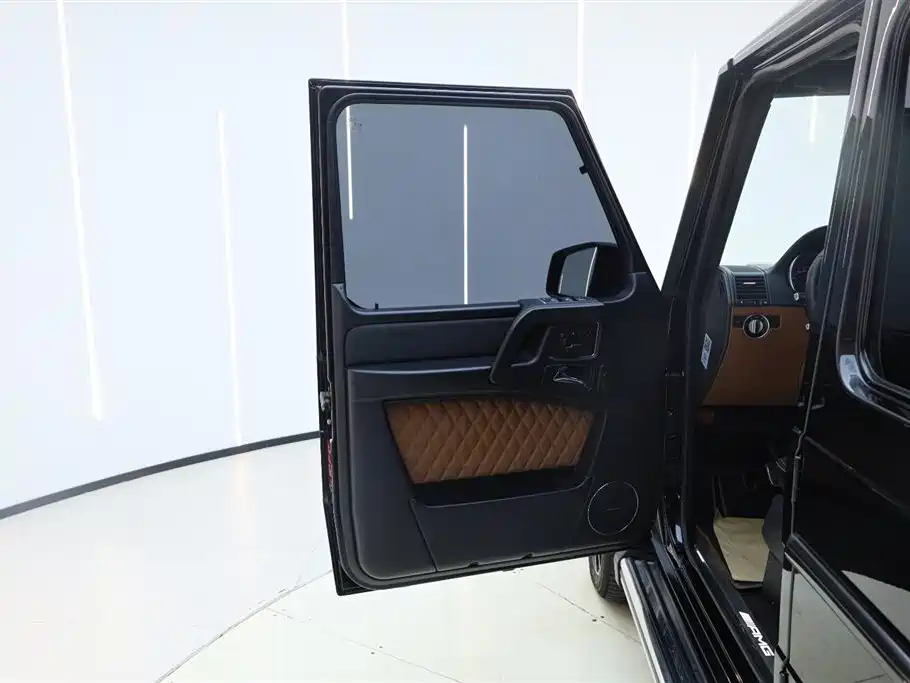 Mercedes-Benz G-Class AMG 2016 — фото 15