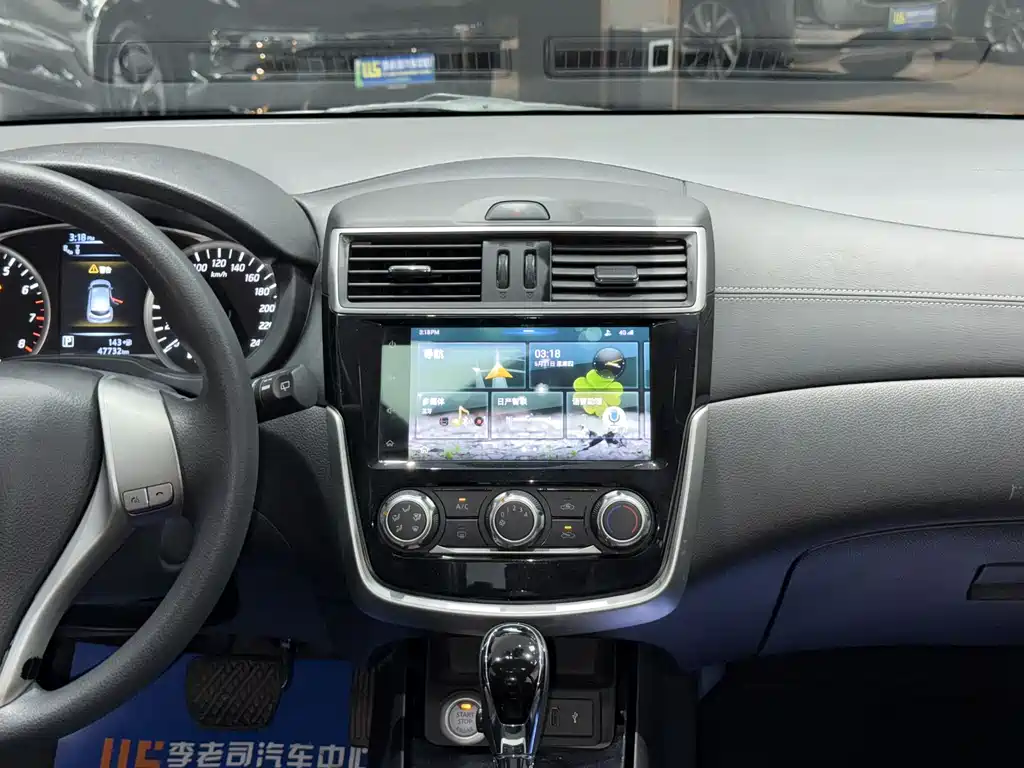 Nissan Tiida 2019 — фото 14