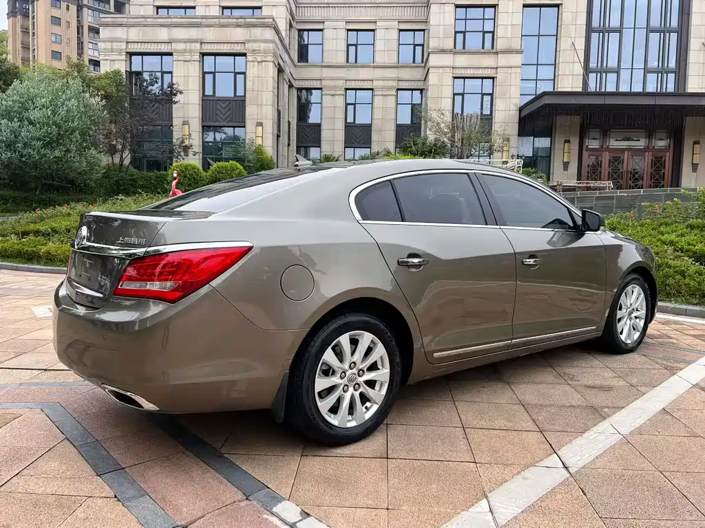 Buick LaCrosse 2015 — фото 4