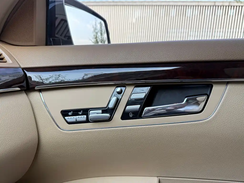 Mercedes-Benz S-Class 2012 — фото 11