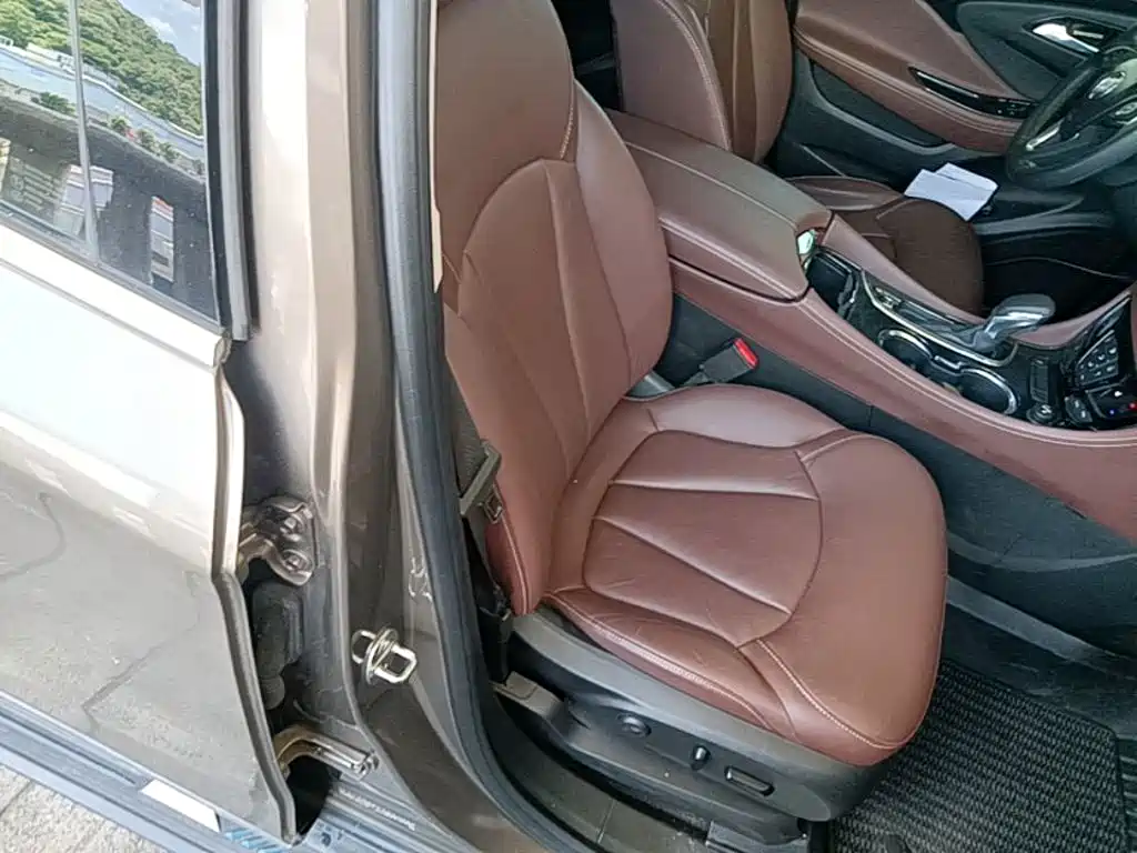 Buick Envision Plus 2018 — фото 25