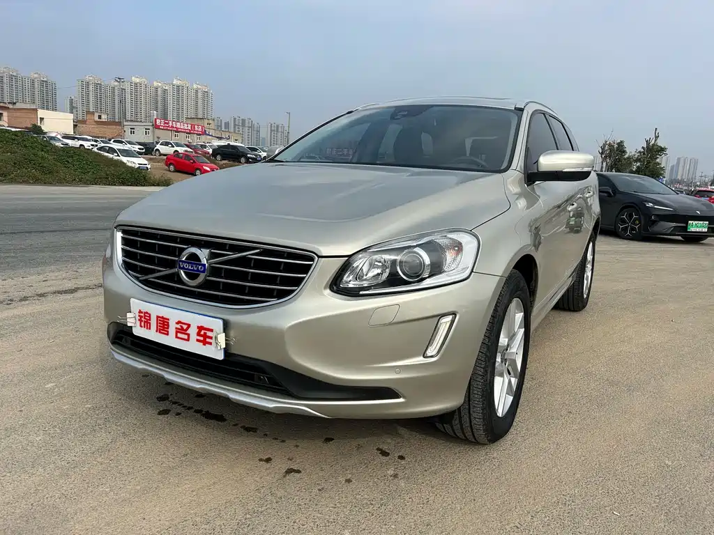 Volvo XC60 2016 — фото 3