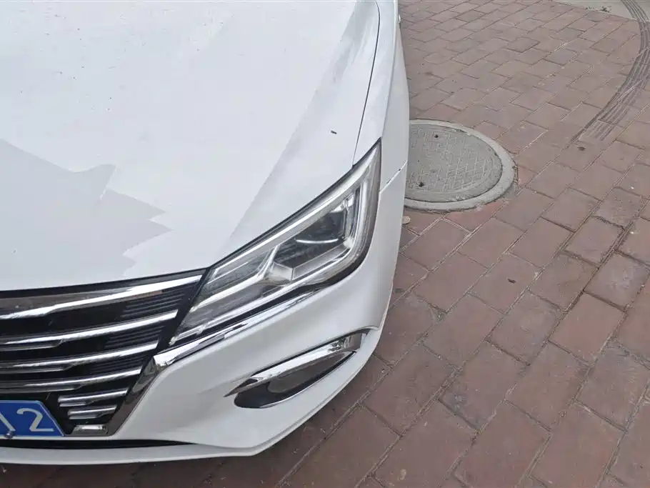 Roewe i5 2019