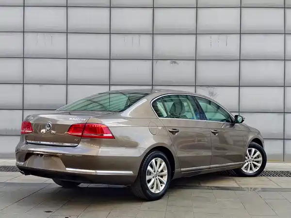 Volkswagen Magotan 2015